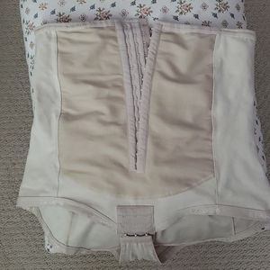 Bellefit corset